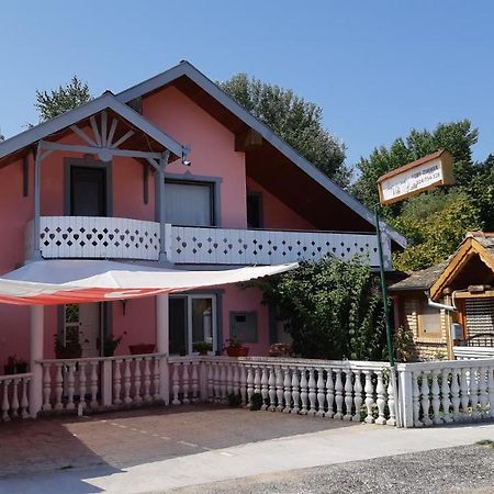 Villa Anna Palić Buitenkant foto