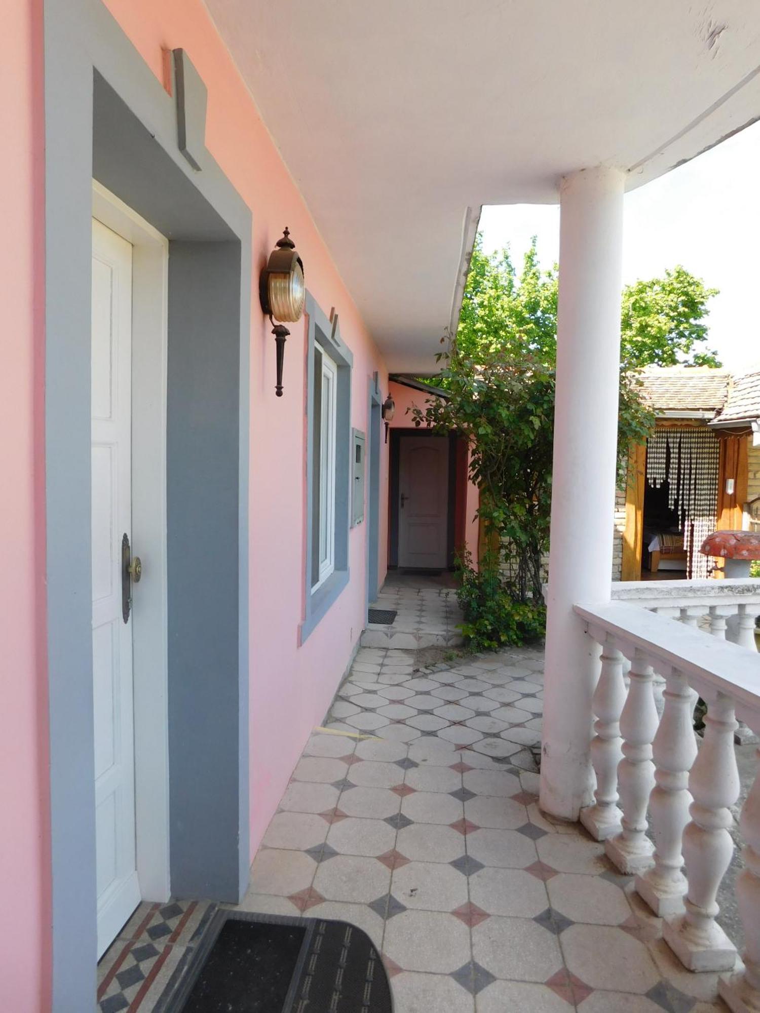 Villa Anna Palić Buitenkant foto