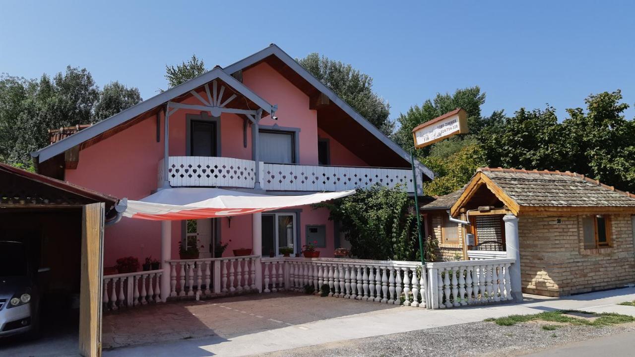 Villa Anna Palić Buitenkant foto
